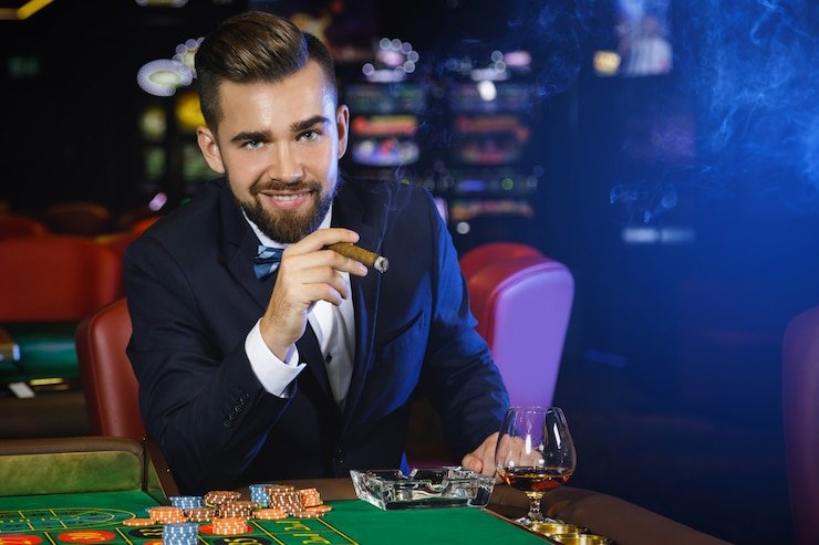 Giao diện chính của trang 25000 với các phần thể thao và casino